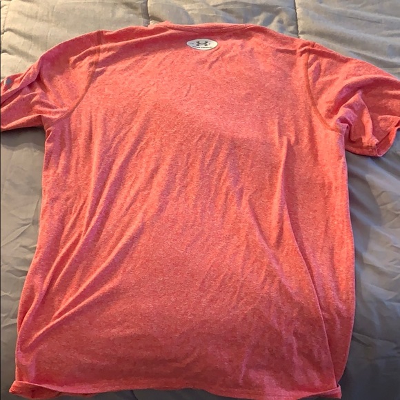 Under Armour men’s fitted large activewear tee - Picture 3 of 4